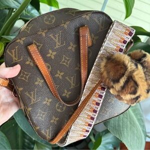 S༶O༶L༶D༶ Authentic: Vintage, Louis Vuitton Spontini - 2 way bag
